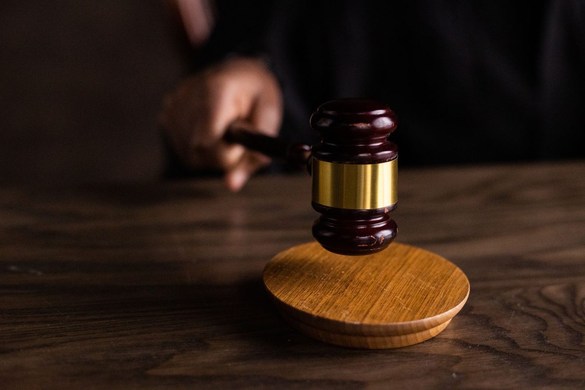 Indeferir prova do empregado vira cerceamento: dever do juízo